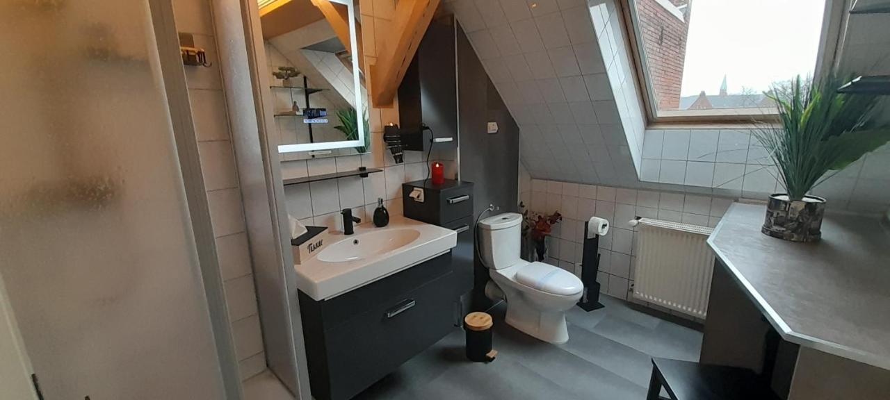 Best-Preis -Vip Lounge- Mit Netflix, Self-Check-In, Ebike Ladestation, Fahrradraum, Wlan Und Netflix - Direkt Am Elberadweg Im Herzen Von Wittenberge Bagian luar foto
