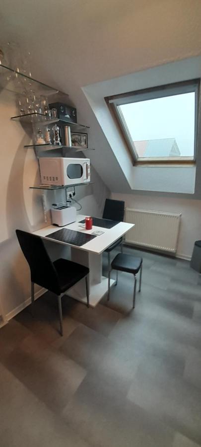 Best-Preis -Vip Lounge- Mit Netflix, Self-Check-In, Ebike Ladestation, Fahrradraum, Wlan Und Netflix - Direkt Am Elberadweg Im Herzen Von Wittenberge Bagian luar foto