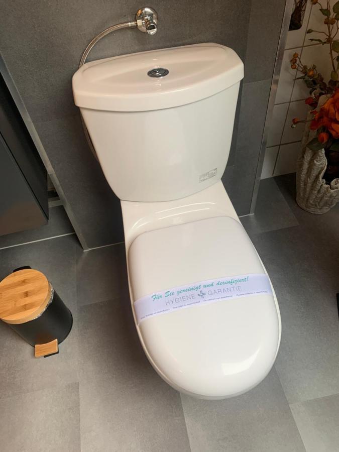 Best-Preis -Vip Lounge- Mit Netflix, Self-Check-In, Ebike Ladestation, Fahrradraum, Wlan Und Netflix - Direkt Am Elberadweg Im Herzen Von Wittenberge Bagian luar foto